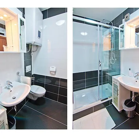 Luxury Old Town Apartment *